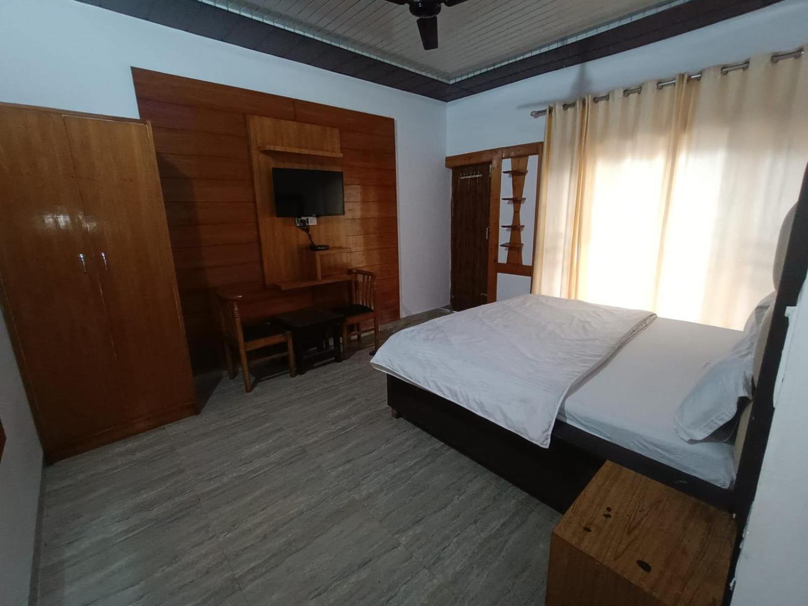 Hotel Himalayan Village Mussoorie Exterior photo