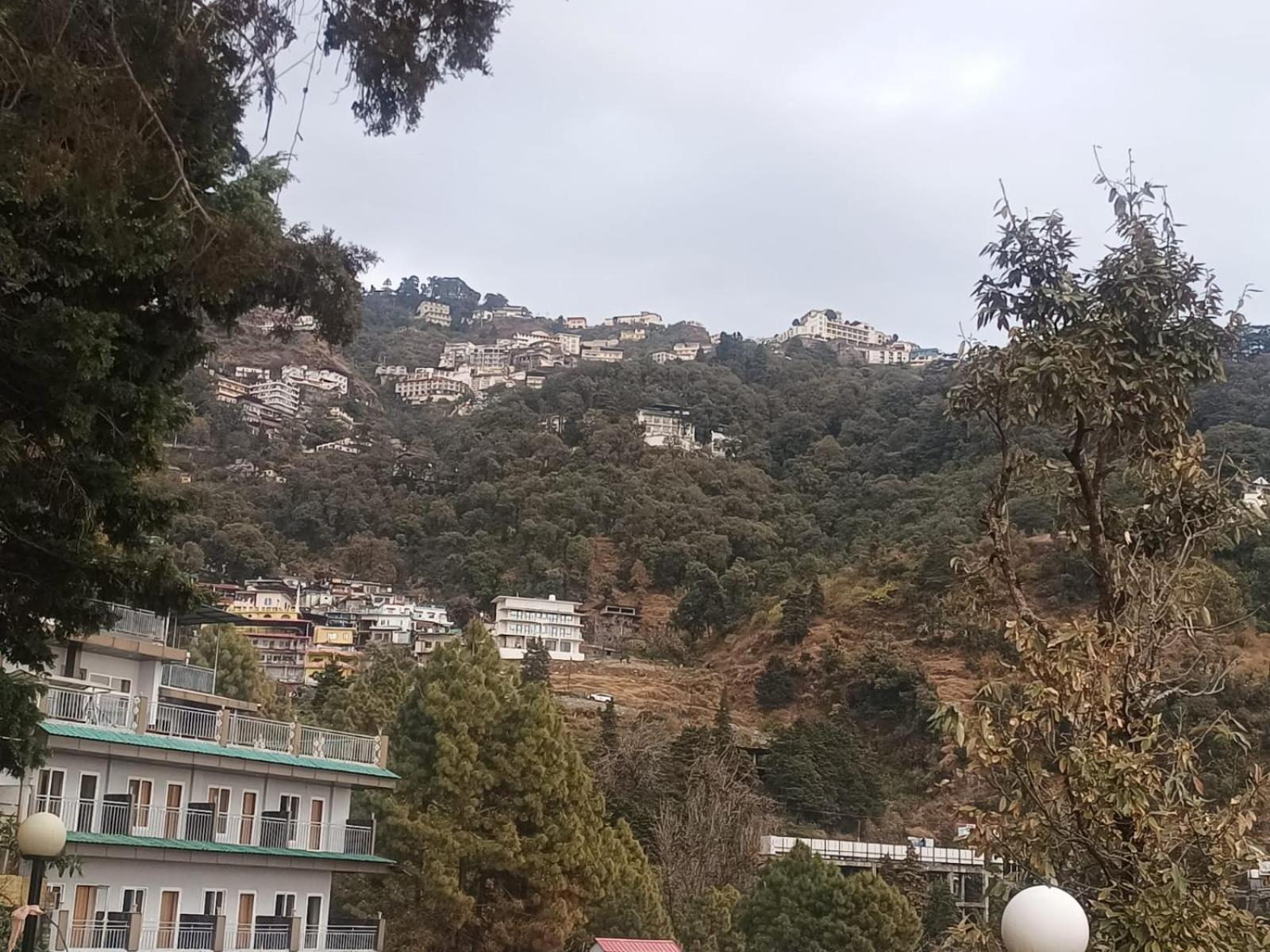 Hotel Himalayan Village Mussoorie Exterior photo